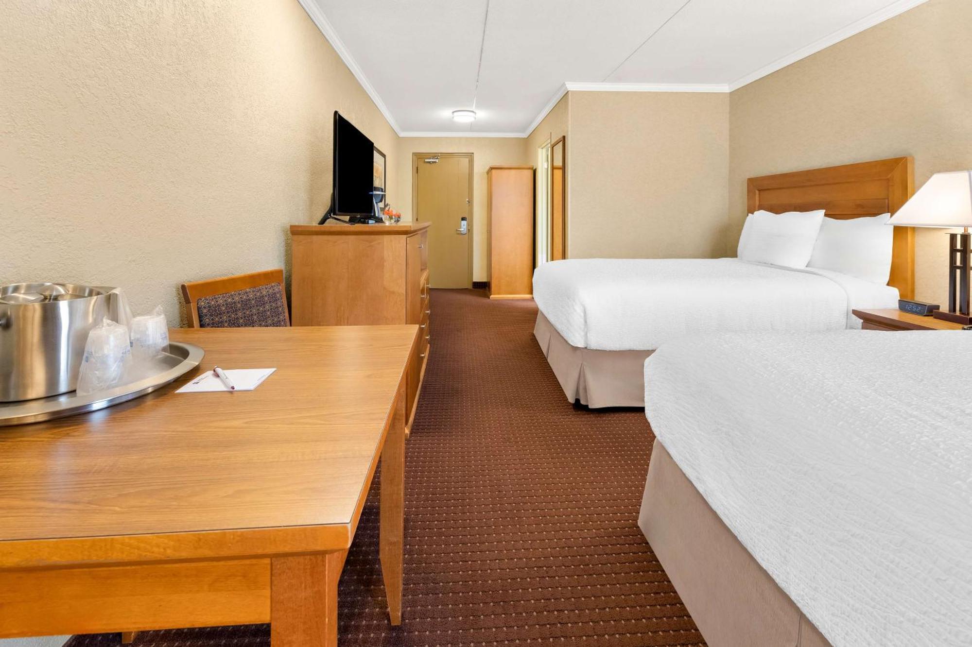 Best Western Plus Norwester Hotel & Conference Centre Thunder Bay Buitenkant foto